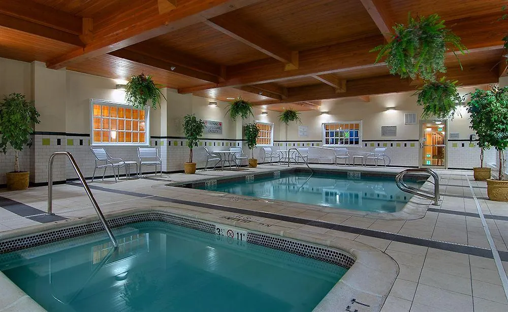 Fairfield Inn & Suites Denver Airport 3*,